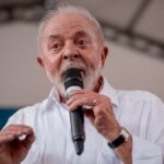 apos-tombo-no-alvorada,-lula-retira-pontos-da-cabeca-no-hospital-sirio-libanes,-em-brasilia