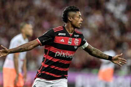 flamengo-consegue-efeito-suspensivo,-e-bruno-henrique-enfrenta-o-cuiaba