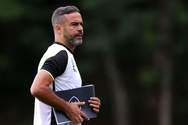 escalacao-do-botafogo:-artur-jorge-tem-forca-maxima-para-enfrentar-o-palmeiras