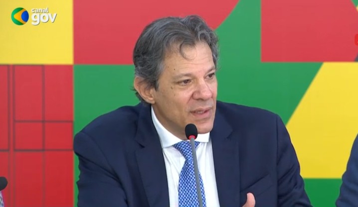 ‘permanece-um-clima-de-incerteza-fiscal’,-diz-sardenberg-sobre-novo-pacote-apresentado-por-haddad