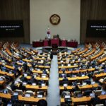 parlamento-da-coreia-do-sul-discute-impeachment-do-presidente-apos-lei-marcial