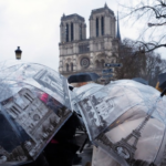 catedral-notre-dame-de-paris-celebra-primeira-missa-apos-reabertura