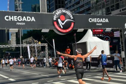 sao-silvestre-celebra-100-anos-com-40-mil-participantes-e-ex-maratonistas-no-pelotao-do-‘povao’