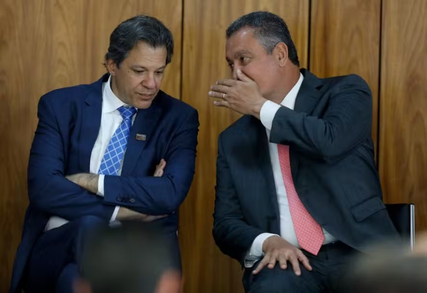 haddad-e-rui-costa-se-reunem-para-discutir-regulamentacao-de-pacote-fiscal