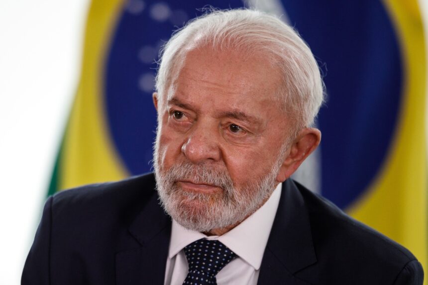 lula-deve-trocar-ministros-antes-de-reuniao-ministerial-de-21-de-janeiro,-diz-casa-civil