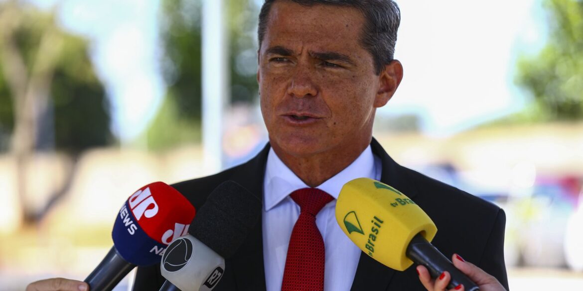 moraes-autoriza-general-preso-por-trama-golpista-a-fazer-o-enem