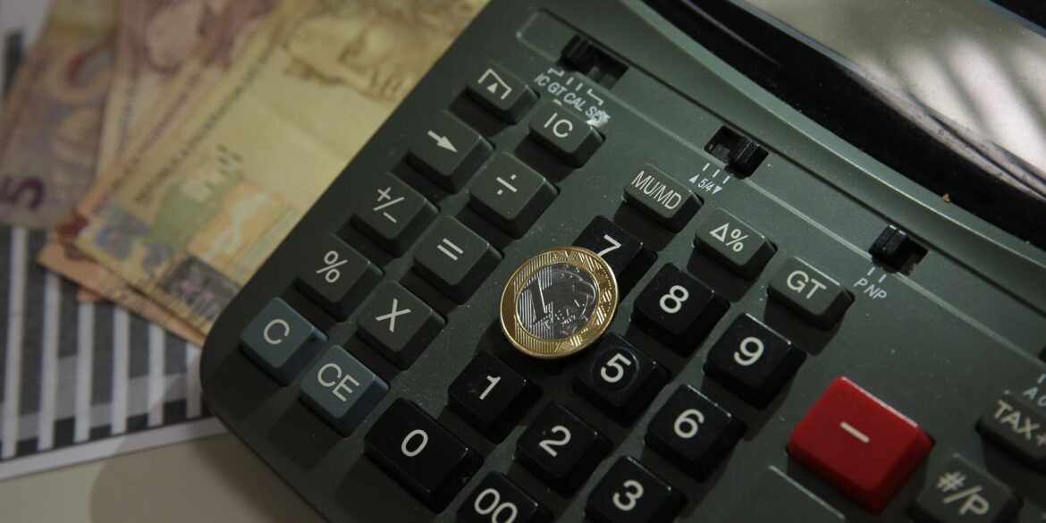 governo-central-registra-superavit-de-r$-36,5-bilhoes-em-outubro