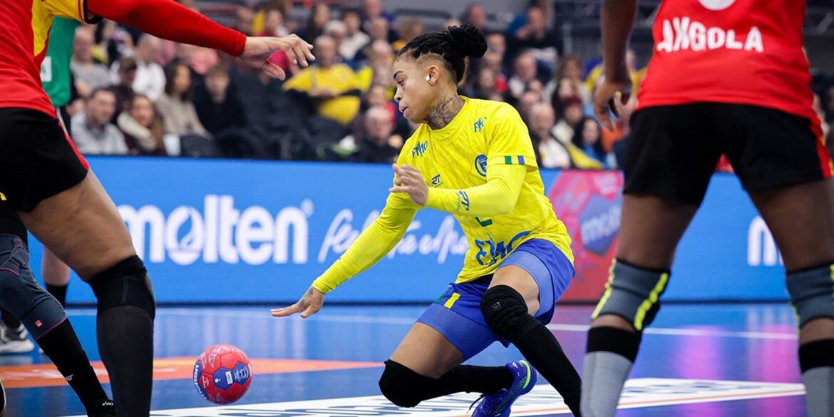 brasil-avanca-para-quartas-no-mundial-de-handebol-feminino