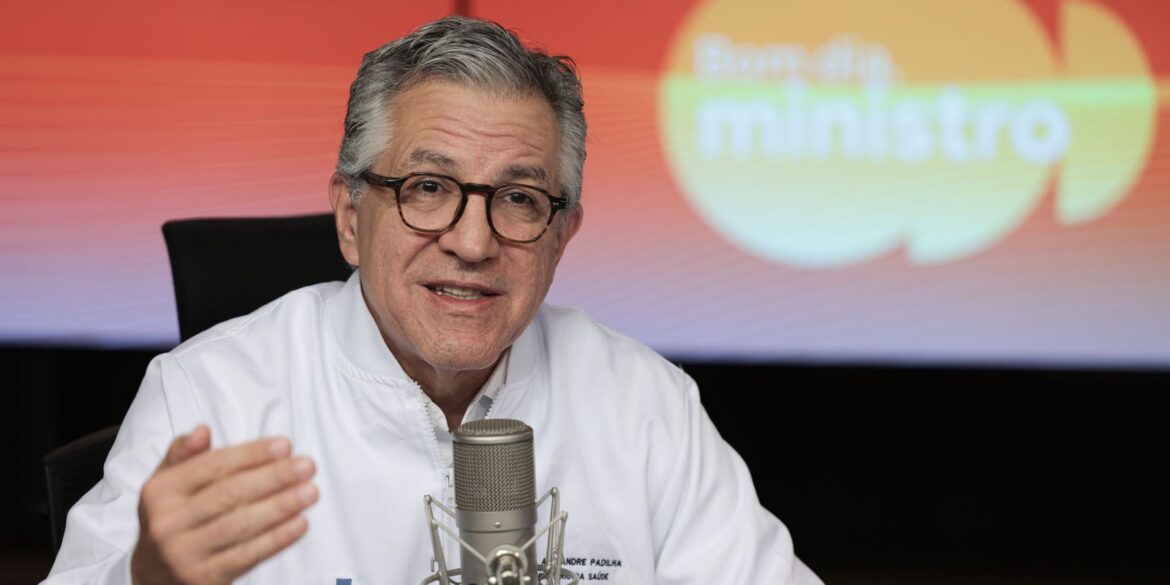 estamos-vencendo-essa-batalha,-diz-padilha-sobre-vacinacao